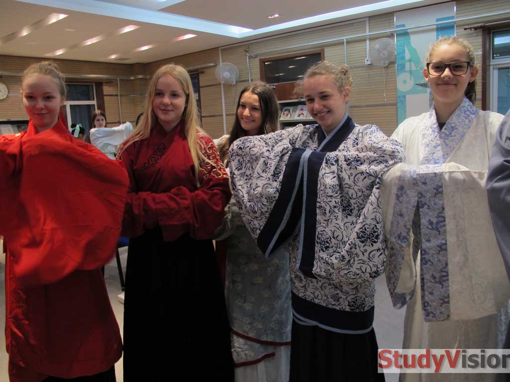 中国文化课程之汉服